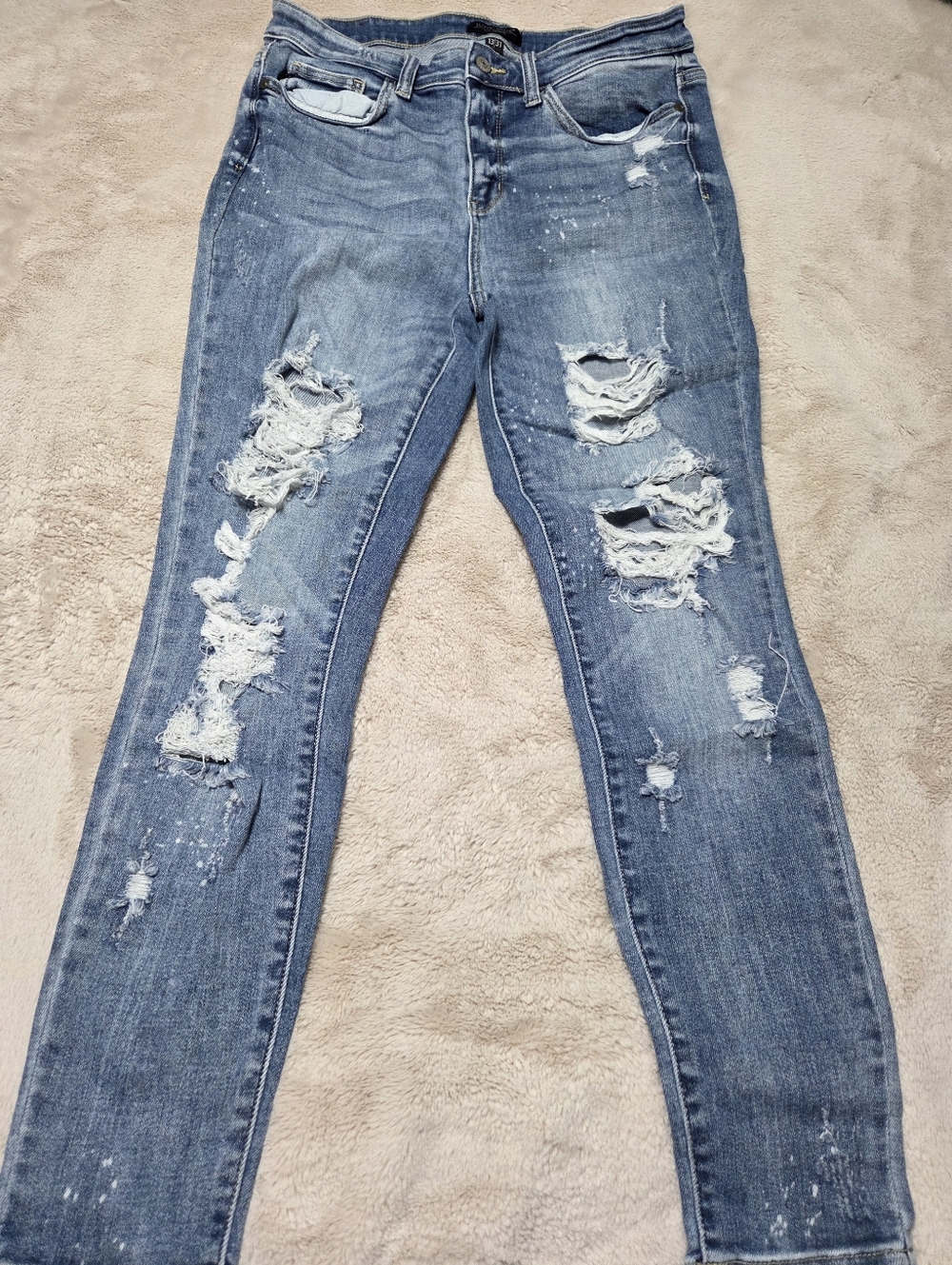 Distressed Women's Skinny Jeans 13/31